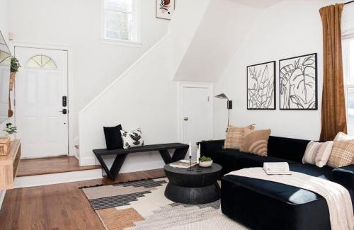 Virginia Highland House | Checkmate