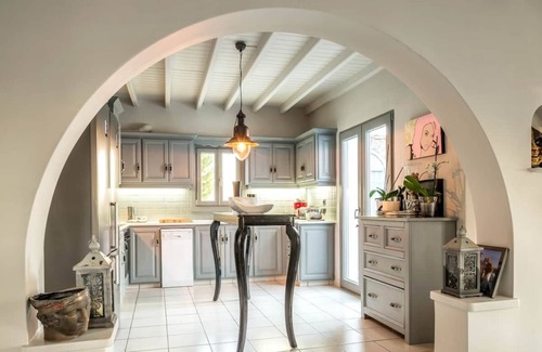 Ano Mera Villa | Chef included by Fantasia Villas: Elia Villas 20 bedrooms