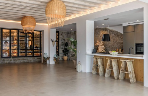 Ornos Villa | Chef included by Fantasia Villas: Villa Nerovino