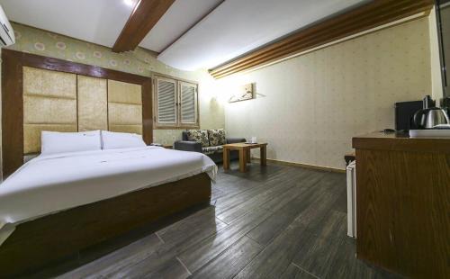 Cheongju Hotel | Cheongju Ochang memory stay