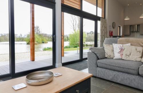 Bridgetown House | Cherry