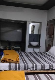Kolhapur House | Cherry on the top Homestay With AC bedroom