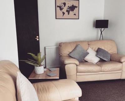 Scunthorpe House | Chester Cottage