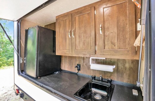 Lancaster House | Chestnut Camper: Unique lodging experience!