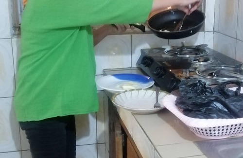 Djougou House | Chez Alfa ! C'est Espérimenté la Culture Dans une Ambiance Familial
