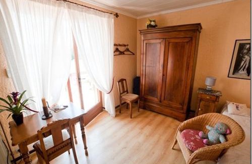 Etrigny Bed & Breakfast | Chez Camille