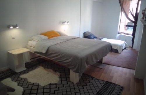 Saint-Pierre-le-Moutier Apartment | Chez Fernand