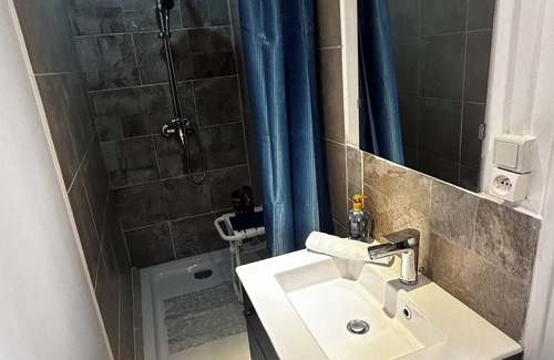 Le Boulou Bed & Breakfast | Chez Jean guest room