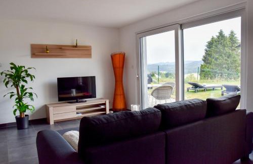 Tramelan Apartment | Chez Julia