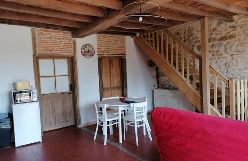 Dompierre-sur-Nievre House | chez Marie et Lulu