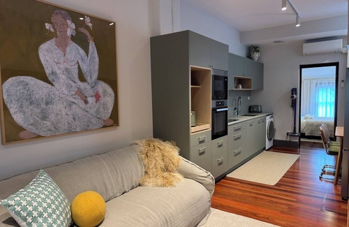 Pyrmont Apartment | Chez Mimi, 2 bedroom terrace apartment