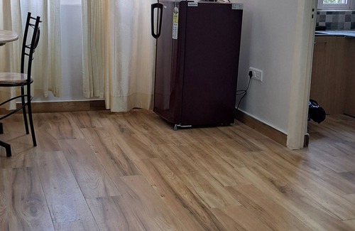 Embassy Golf Links Business Park Apartment | Chez Oly fully furnished set in a quiet, green neighborhood & centrally located!