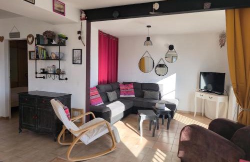 Limoux House | Chez Papoum et Lilou, vue imprenable avec terrasse au calme
