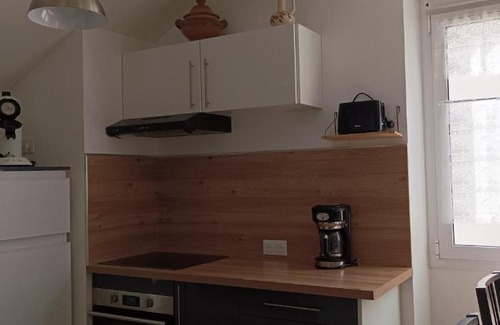 Savignac-les-Ormeaux Apartment | Chez Thythy