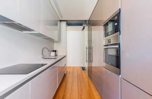 Martires Apartment | Chiado Prime Garrett Apartment