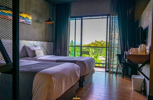 Chiang Khong Hotel | Chiangkhong Teak Garden Riverfront Onsen Hotel