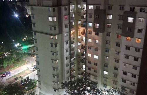 Manchanabele Apartment | Chic 1-bedroom apartment with WiFi, fitness room in vibrant Bengaluru
