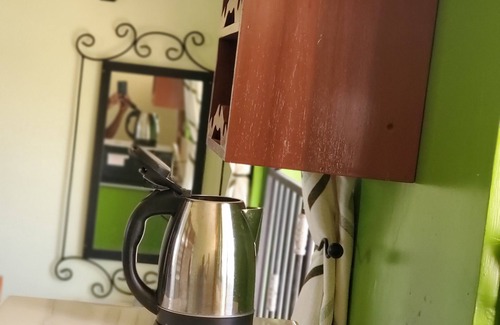 Arusha Apartment | Chic 2-bedroom with WiFi and AC in marvelous Arusha
