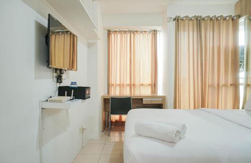 Kayu Putih Apartment | Chic and Cozy Studio at Tifolia Apartment By Travelio