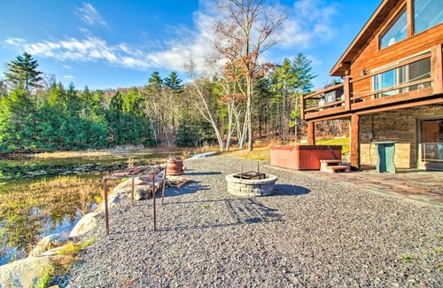 Florence House | Chic Brandon Cabin with Pool, Hot Tub and Sauna!