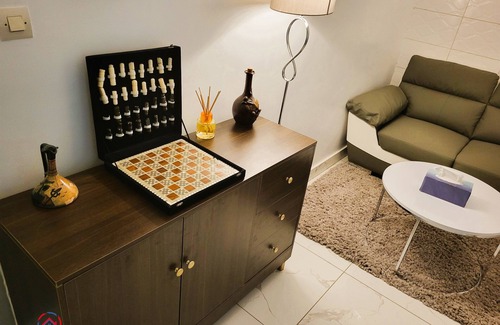 Le Plateau Apartment | Chic, moderately furnished apartment close to shops.