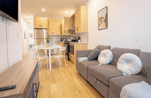 Ocean Hill Apartment | Chic & Modern 3BR Retreat in the Heart of Brooklyn