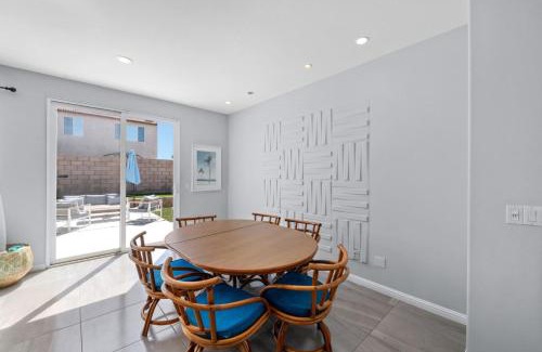 Terra Lago House | Chic, Spacious 5BD Desert Oasis