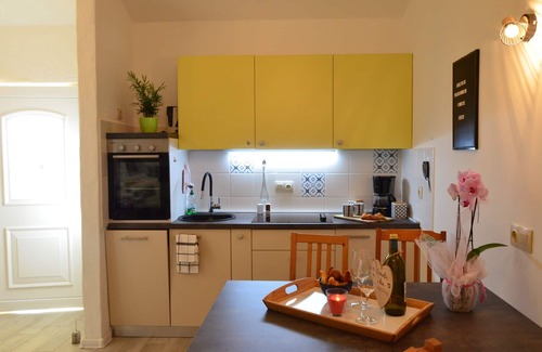 Nova Vas Apartment | child-friendly apartments in Porec - pets allowed near the sea