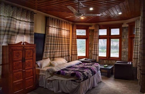 Chitral House | Chitral Guest House