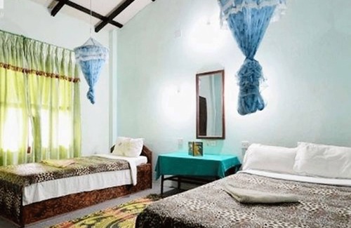 Sauraha Cabin | Chitwan Gaida Lodge