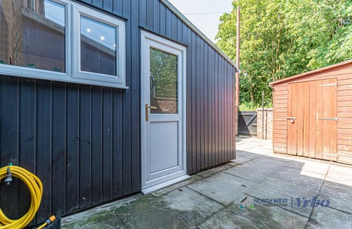 Chorley House | Chorley 3BR House | Ideal for Families & Contractors | Long Stays Welcome