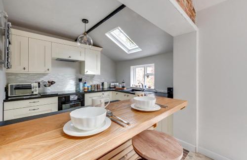Wangford House | Church Cottage