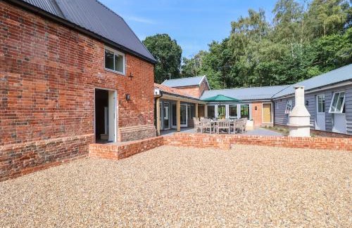 Dunwich House | Church Farm Barn