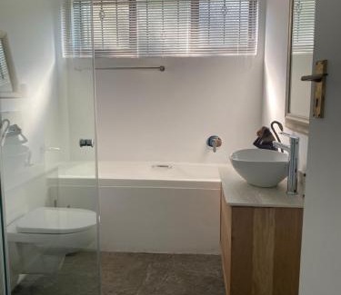 Winston Park Apartment | Churchill Cottage