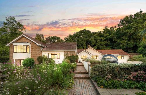 Scaynes Hill House | Churchill Country Retreat By My Getaways