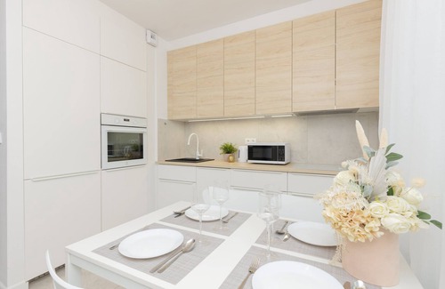 Piaseczno Apartment | Cichej Łąki 8 | Apartment with Balcony | Parking