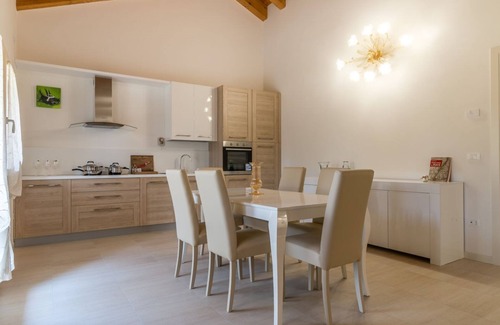 Cimadolmo Apartment | Cimadolmo Prosecco And History