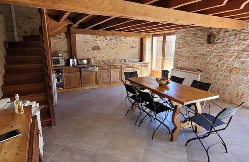 La Cassagne House | Circé : A stay in the Périgord forest