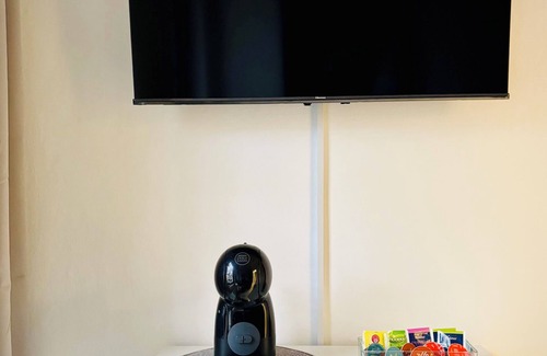 Osnabrueck Apartment | City Apartment Osnabrück - including parking & WiFi, kitchen with dishwasher