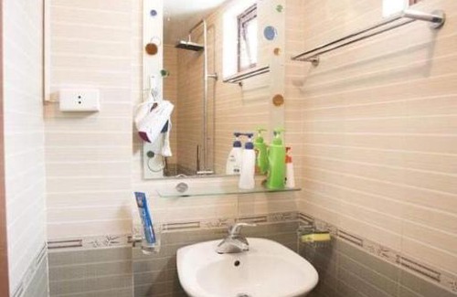 Đien Bien House | City center homestay with natural garden