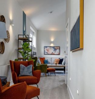 Stirling House | City Centre Haven Apartment