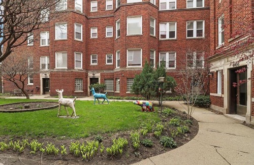 Ravenswood Apartment | City Charm Studio Apt close to Shops - Ashland 04