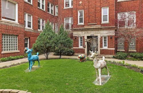 Ravenswood Apartment | City Charm Studio Apt close to Shops - Ashland 04