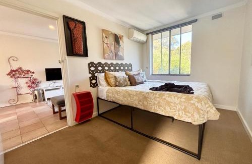 Subiaco Apartment | City Escape Getaway Subiaco 1bedrm Unit