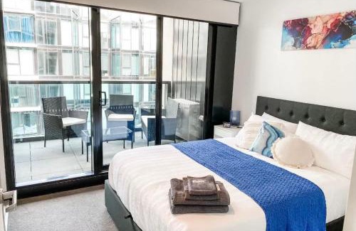 Reid Apartment | City-Self check in-Parking-Pool