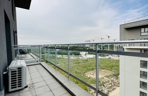 Sector 2 Apartment | City SKyline Executive Duplex with Balcony, Panoramic View & Parking
