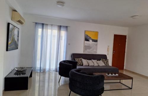 Strovolos Apartment | City Sunshine, Strovolos - Nicosia