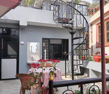 Tansen House | City View Home Stay