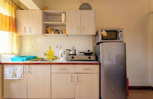 Ngara West Apartment | City View with Rooftop pool Studio