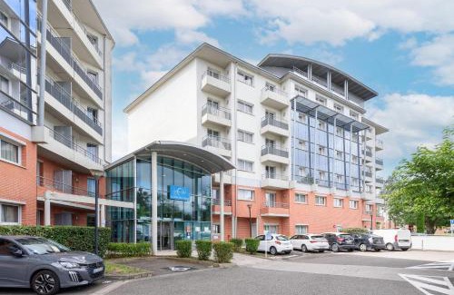 Saint - Martin - du - Touch Hotel | Clarion Aparthotel Toulouse Le Parc de l'Escale